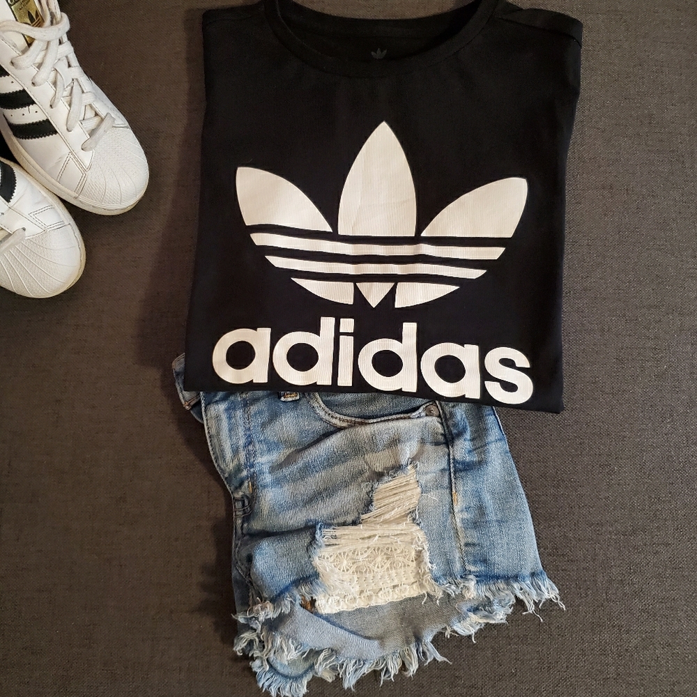 Kids Adidas trefoil tee